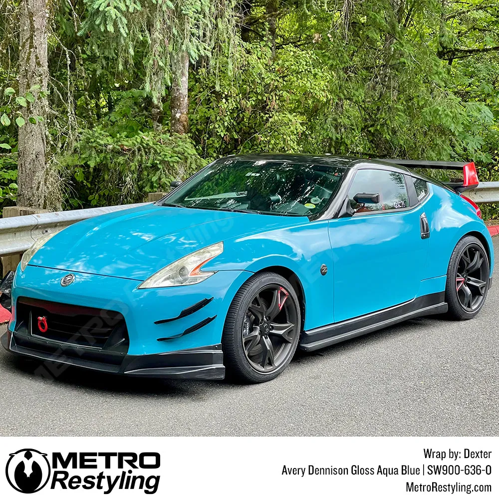 Avery Dennison SW900 Gloss Aqua Blue Vinyl Wrap | SW900-636-O