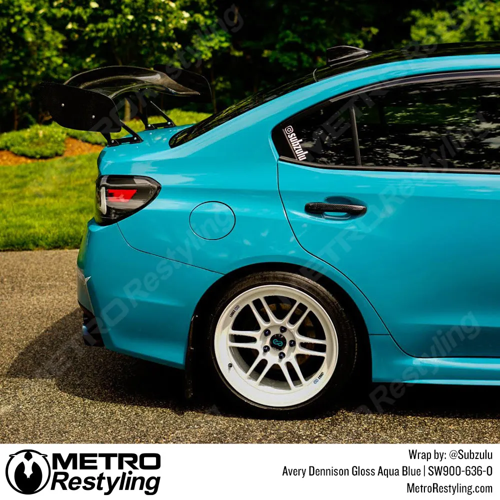 Avery Dennison SW900 Gloss Aqua Blue Vinyl Wrap | SW900-636-O