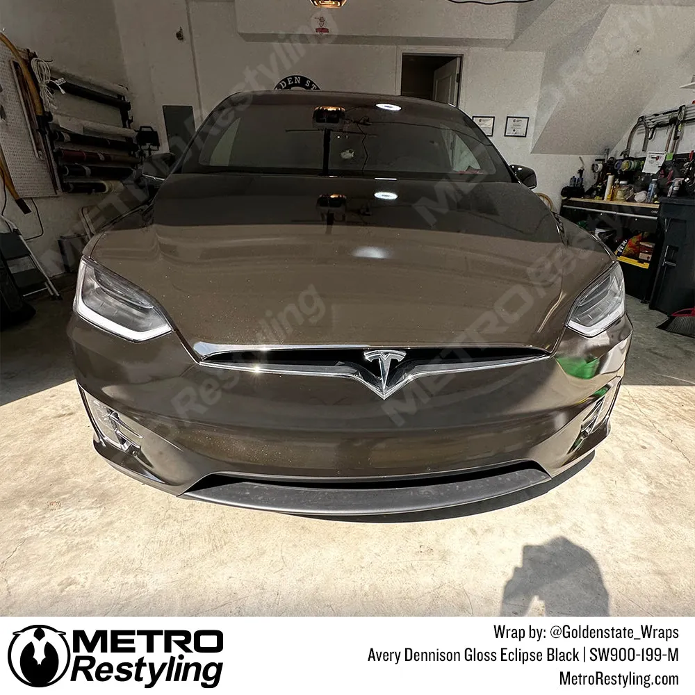 Avery Dennison SW900 Gloss Eclipse Black Vinyl Wrap | SW900-199-M