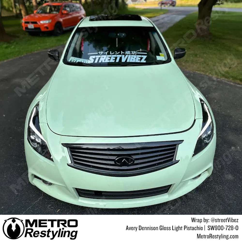 Avery Dennison SW900 Gloss Light Pistachio Vinyl Wrap | SW900-728-O