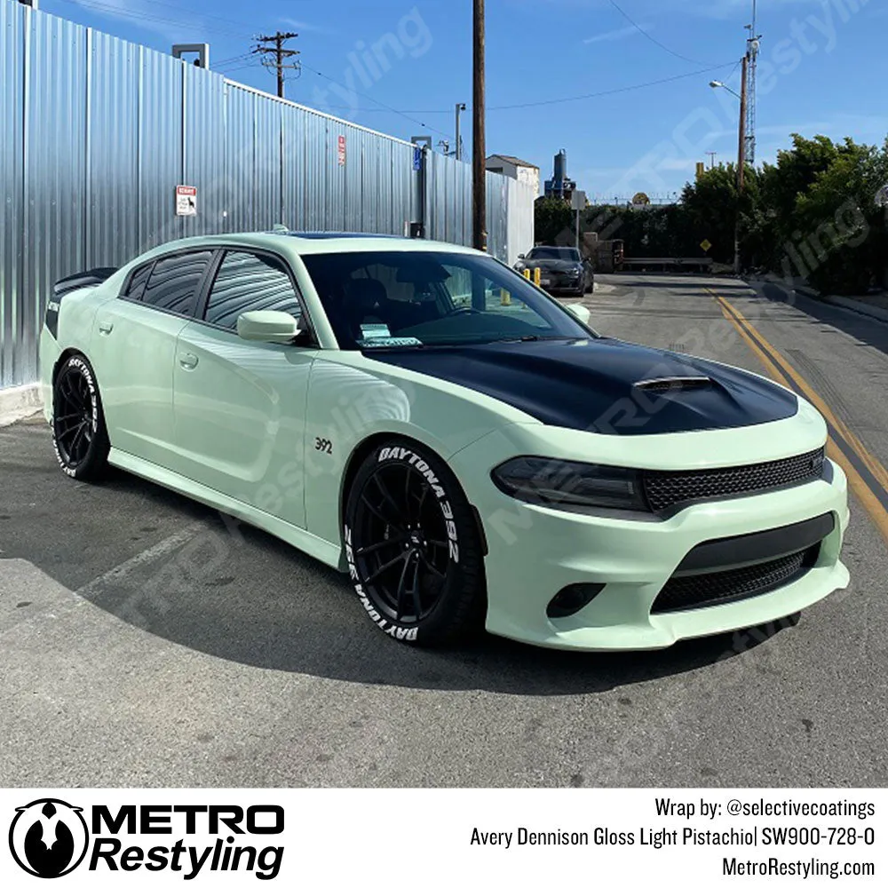 Avery Dennison SW900 Gloss Light Pistachio Vinyl Wrap | SW900-728-O