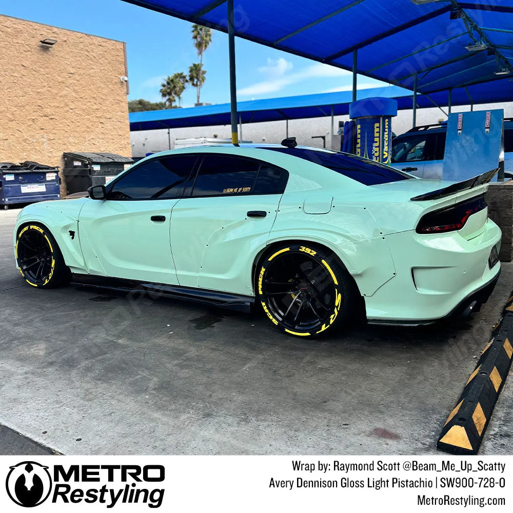 Avery Dennison SW900 Gloss Light Pistachio Vinyl Wrap | SW900-728-O