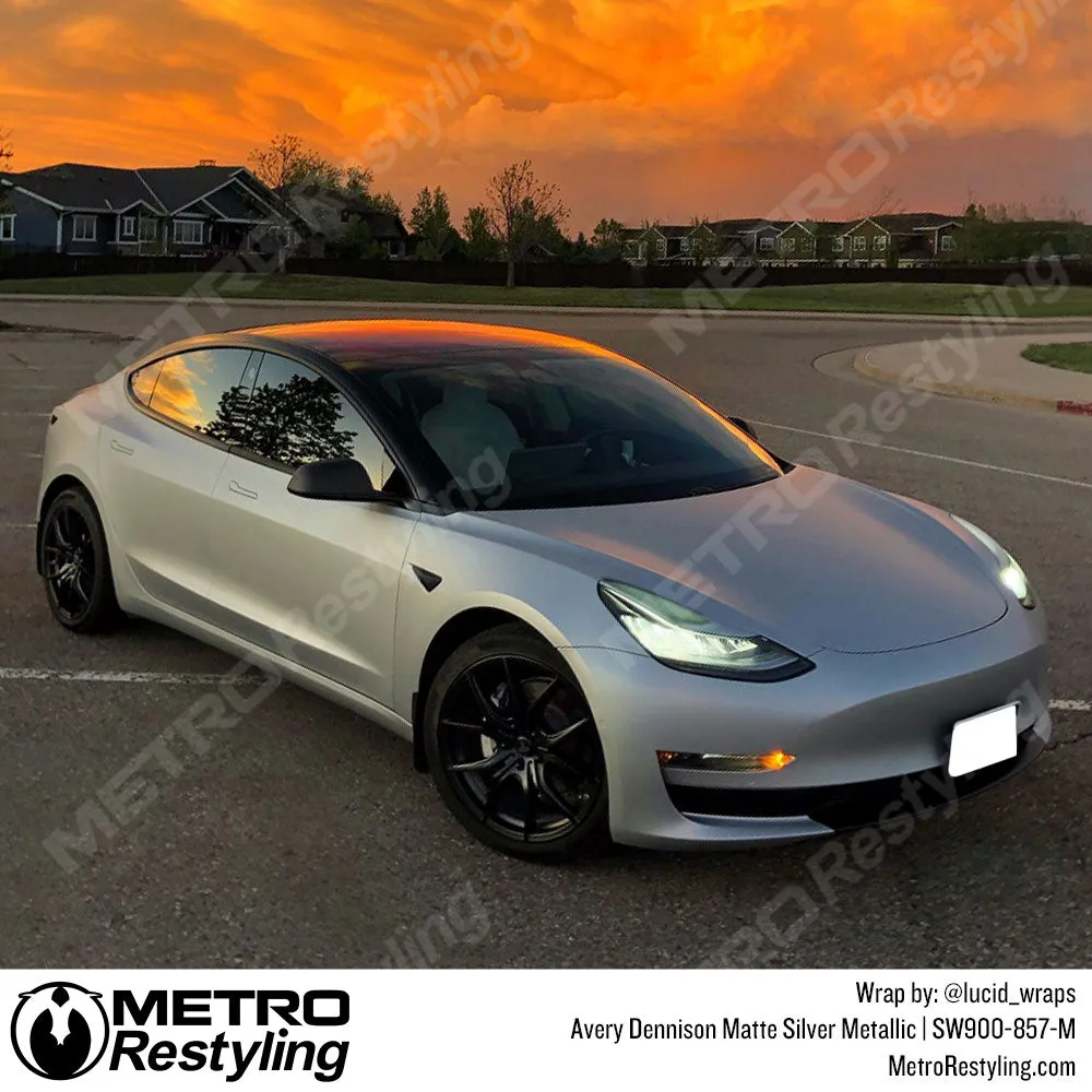 Avery Dennison SW900 Matte Silver Metallic Vinyl Wrap | SW900-857-M