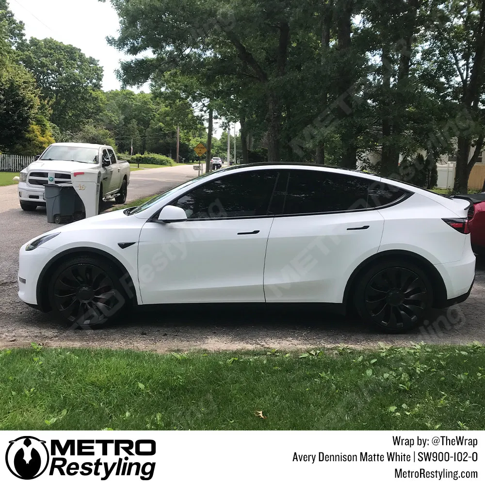 Avery Dennison SW900 Matte White Vinyl Wrap | SW900-102-O