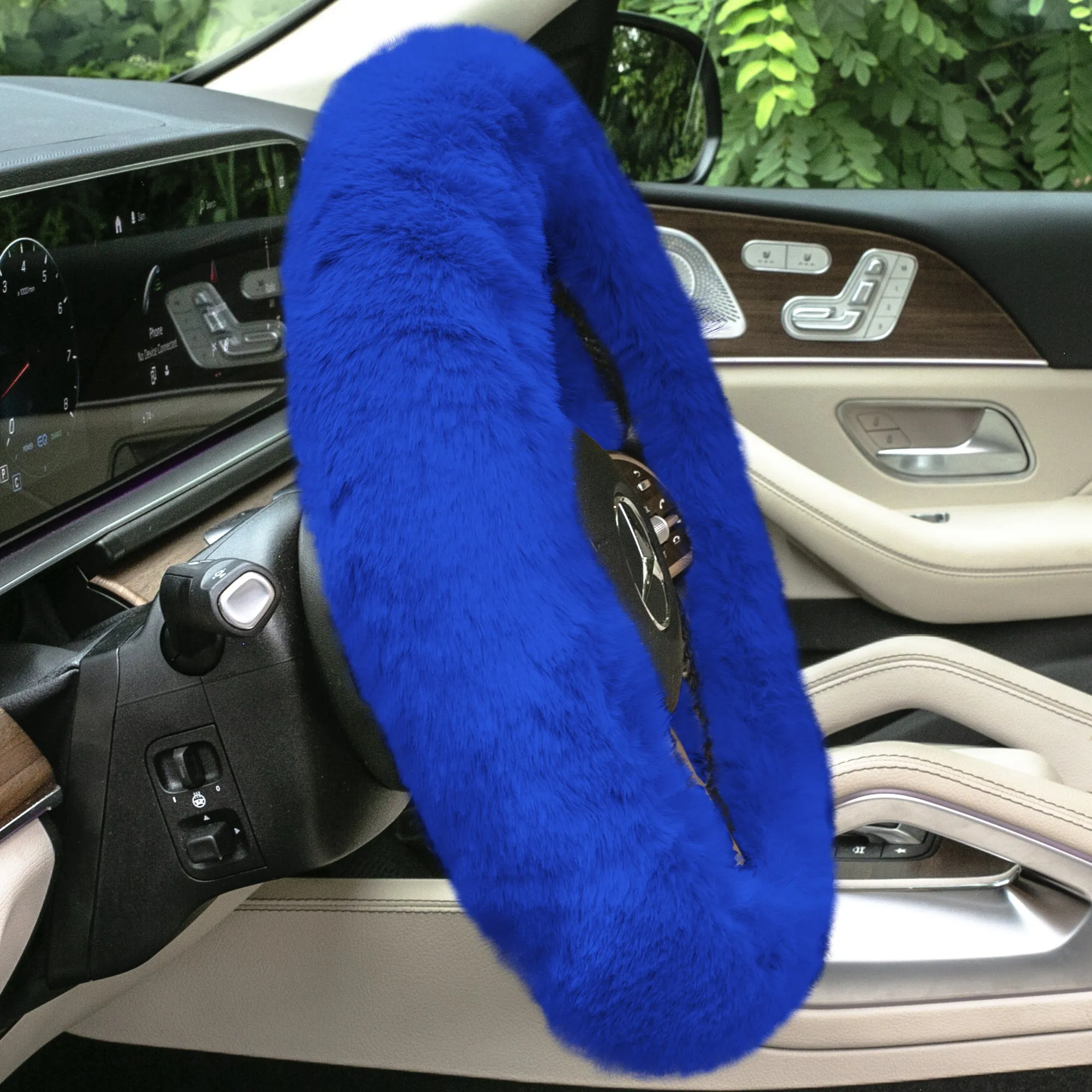 Doe16 Faux Rabbit Fur Steering Wheel Cover Blue