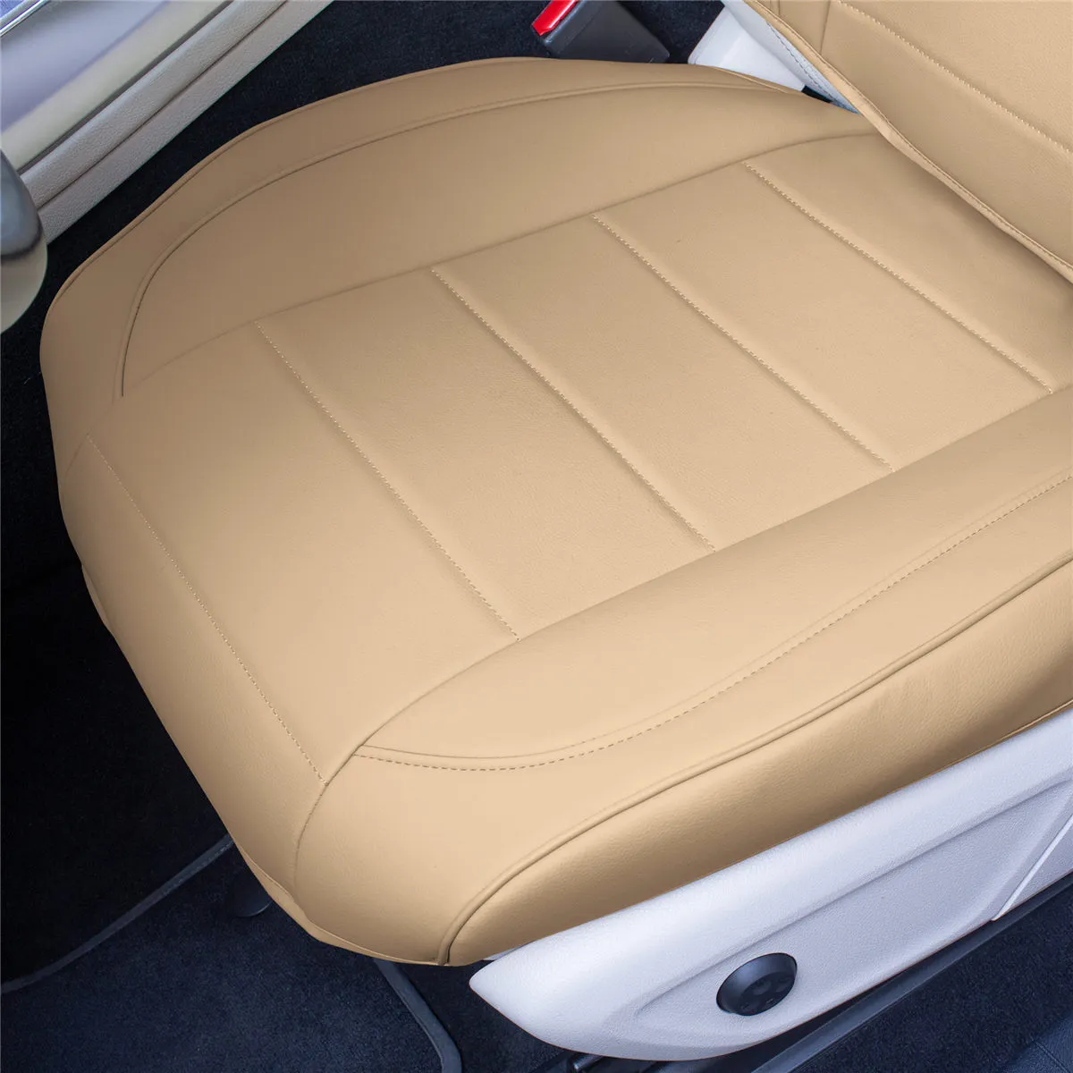 Grande70 Luxe Faux Leather Car Seat Covers with Sleek Pattern - Front Set Beige