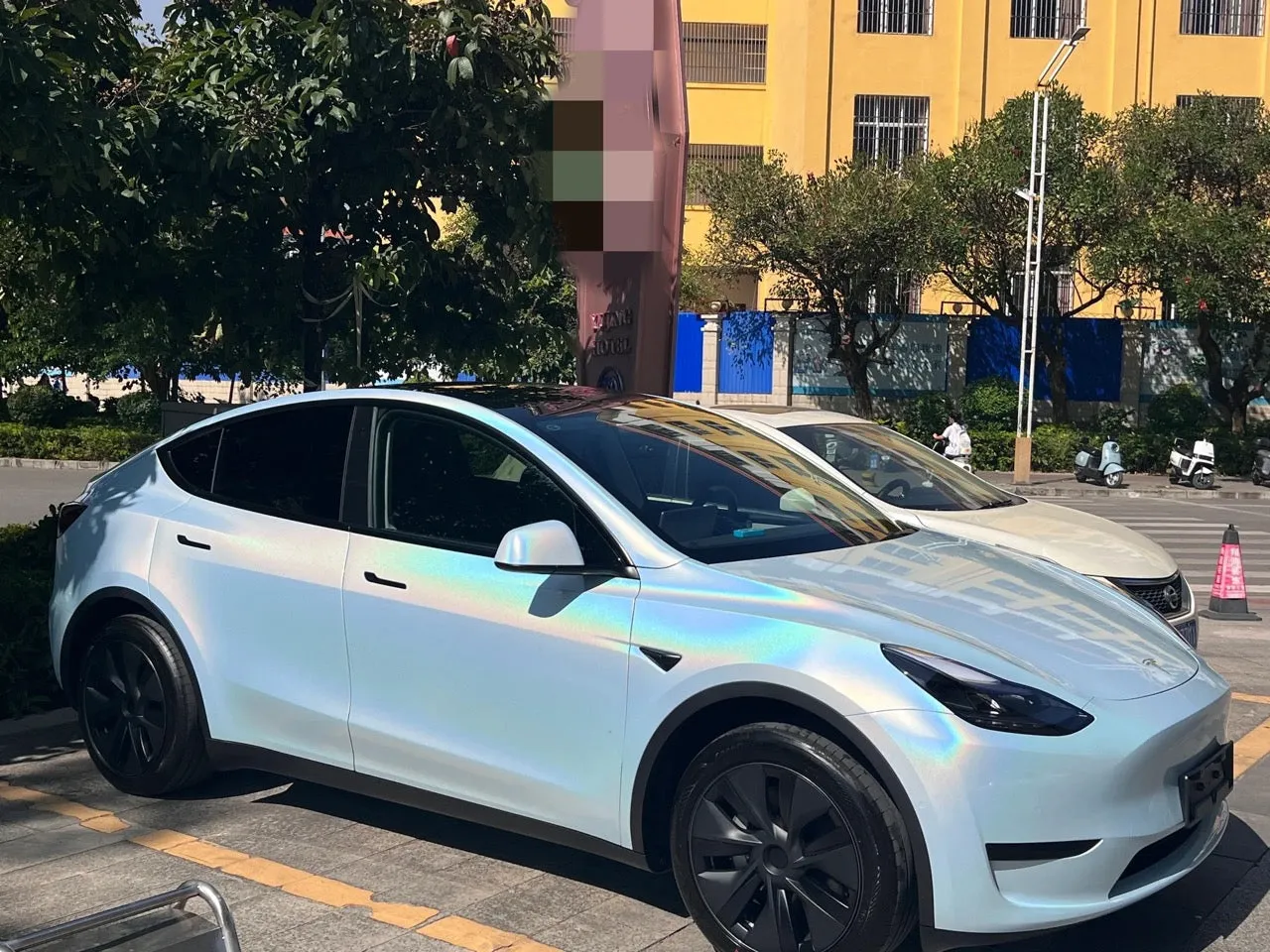 Laser Glacier Blue Vinyl Wrap